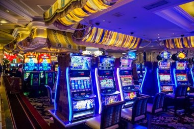 sensa138 platform menu showing Slots, Football, Live Dealer, and Esports categories